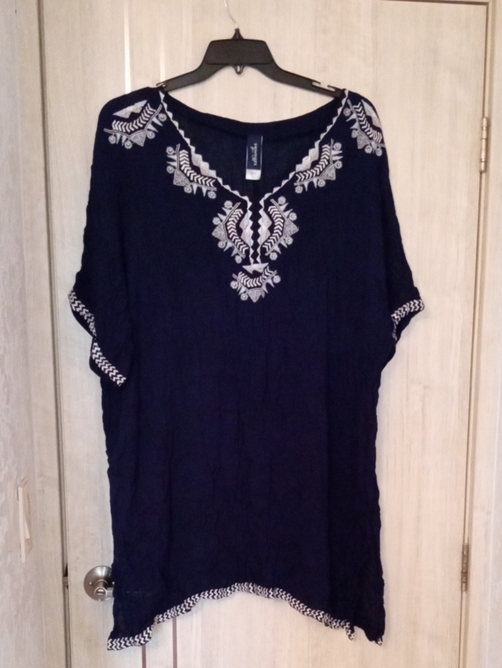 Swimsuits For All Navy Tunic with White Embroidery NWOT